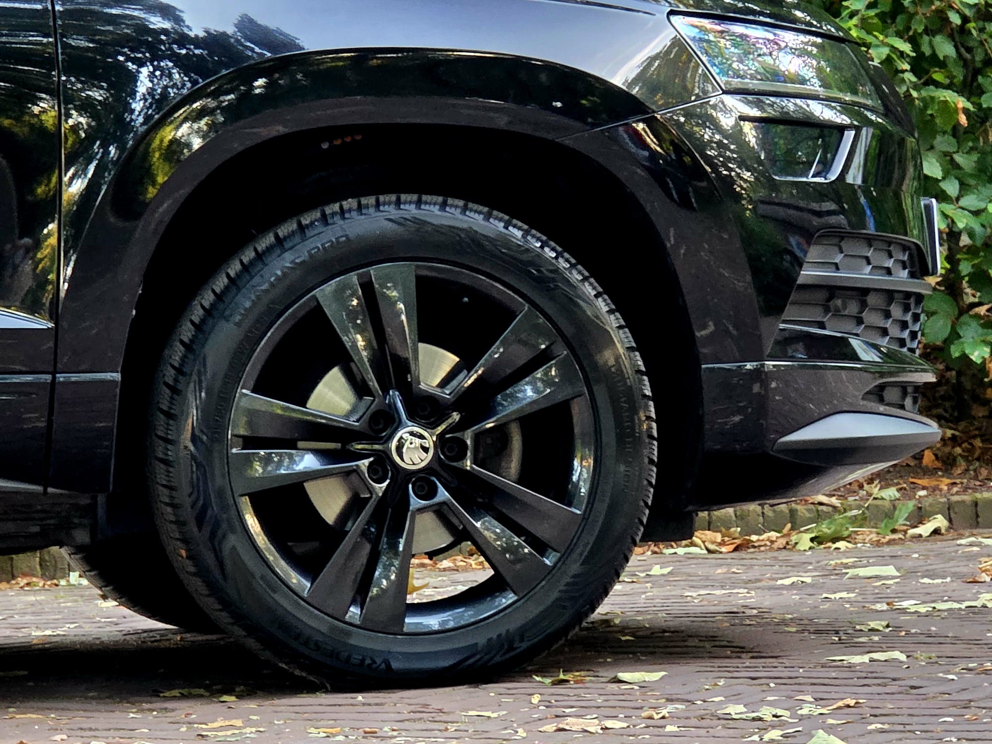 Disveld Automotive Skoda Karoq Sportline Zwart 18