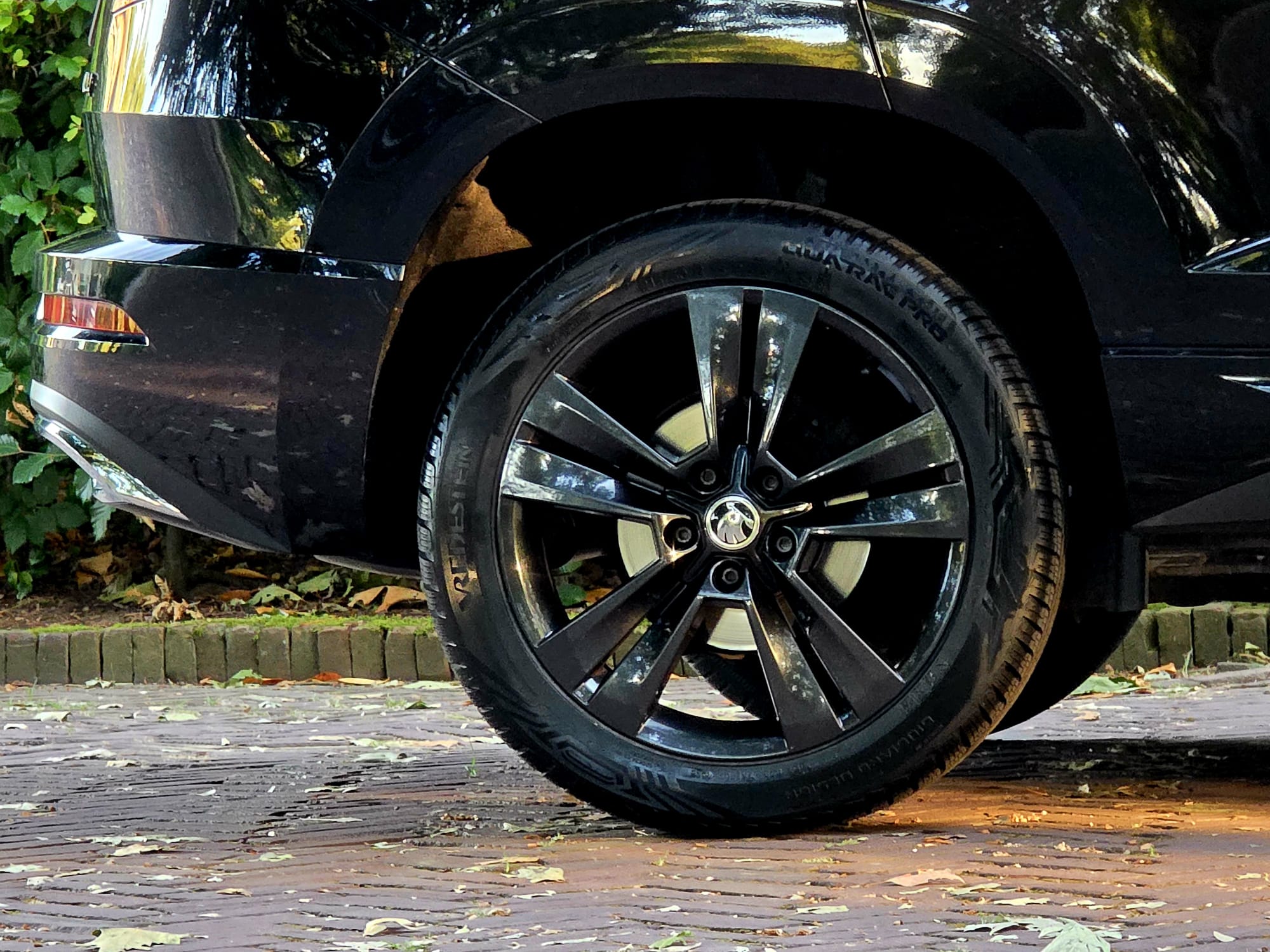 Disveld Automotive Skoda Karoq Sportline Zwart 19