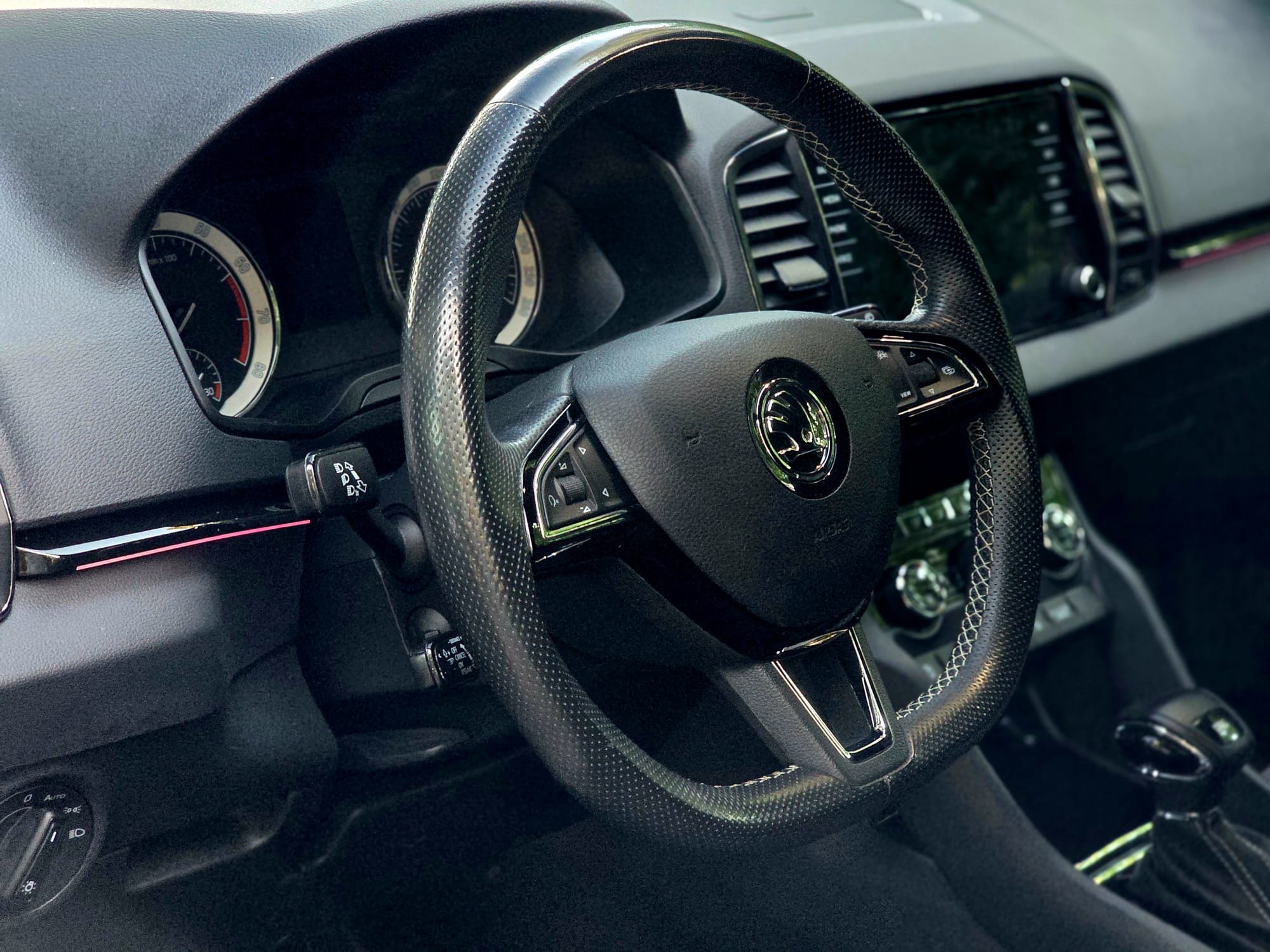 Disveld Automotive Skoda Karoq Sportline Zwart 37