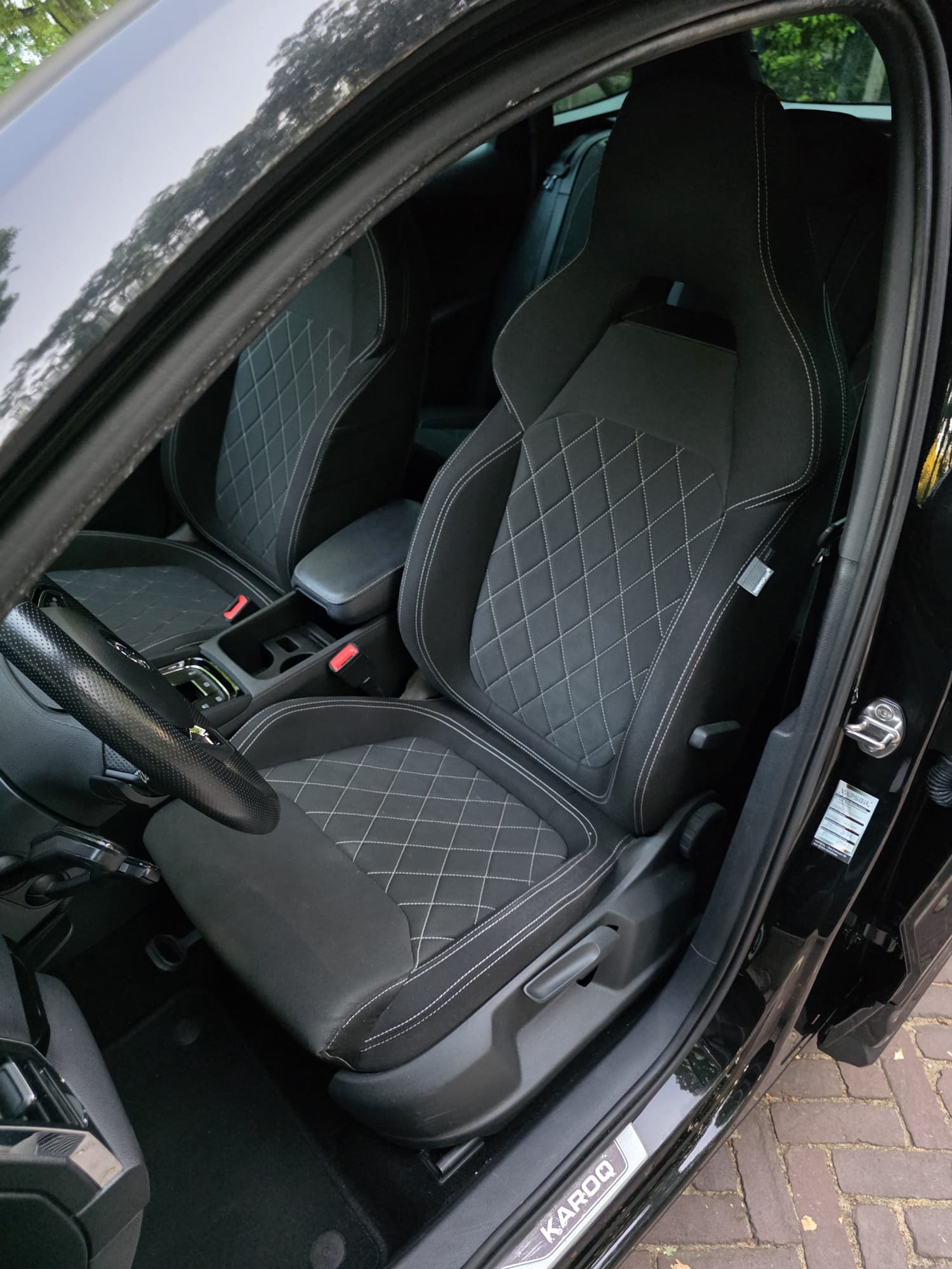 Disveld Automotive Skoda Karoq Sportline Zwart 39.1