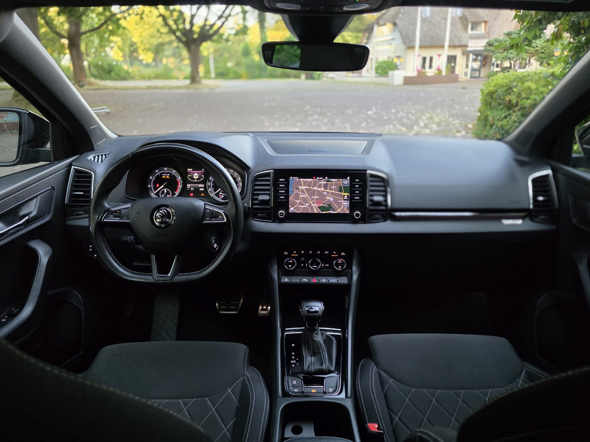 Disveld Automotive Skoda Karoq Sportline Zwart 39.3